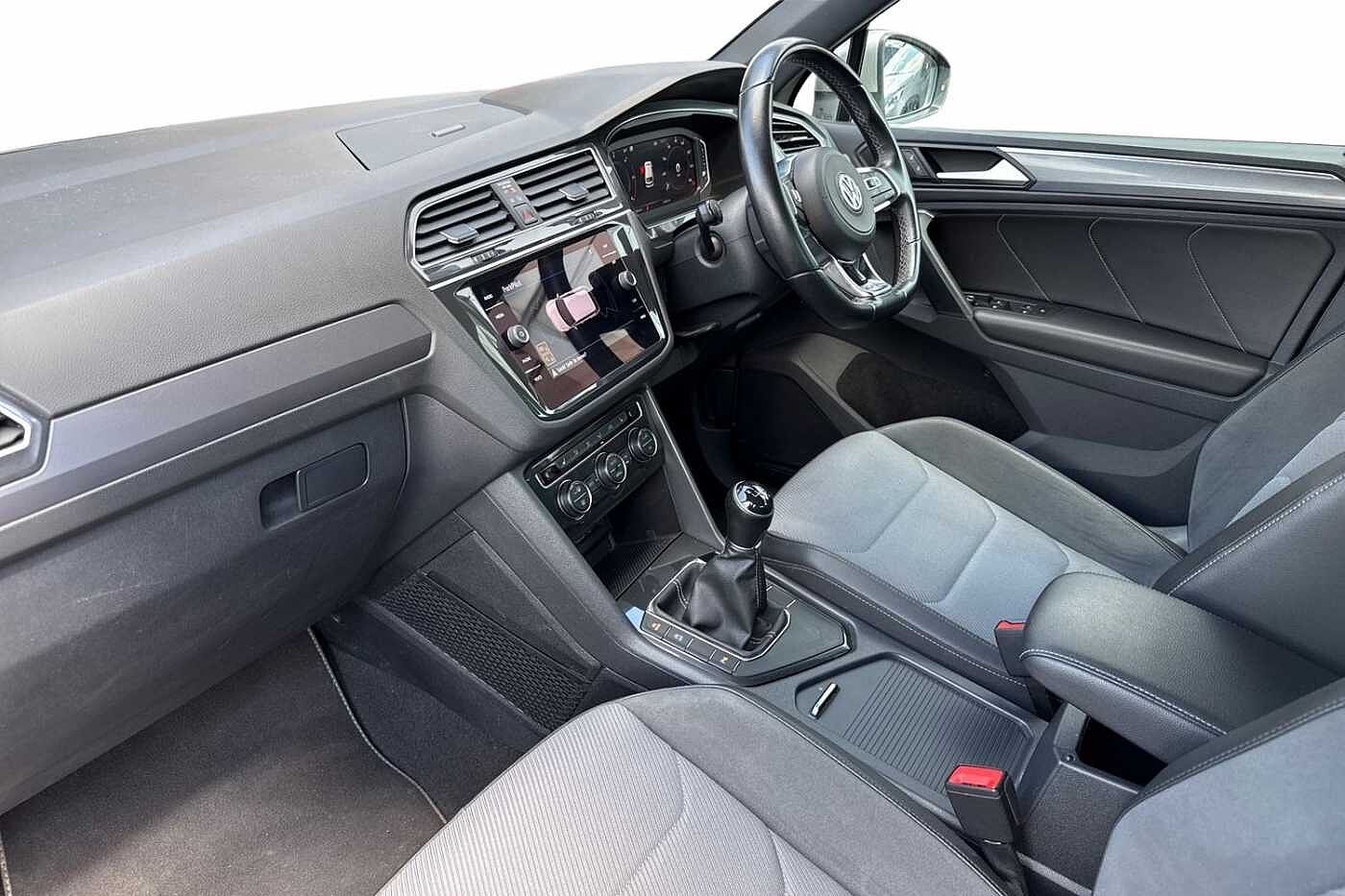 Volkswagen Tiguan 2.0 TDI 150PS 2WD R-Line 5Dr