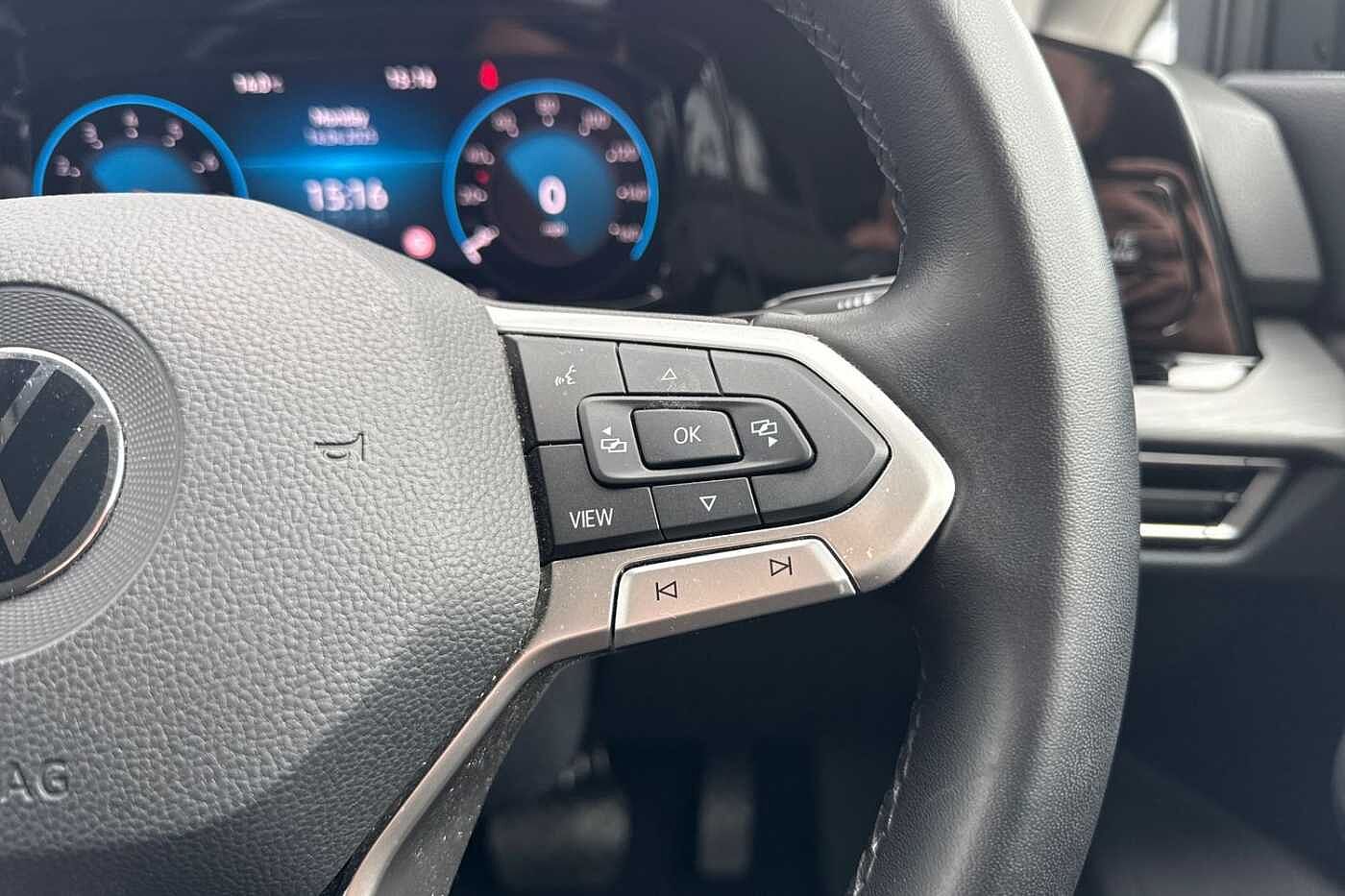 Volkswagen Golf 1.5 eTSI (150ps) Style EVO DSG