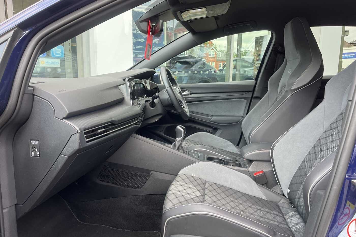 Volkswagen Golf 1.5 TSI 150 R-Line 5dr