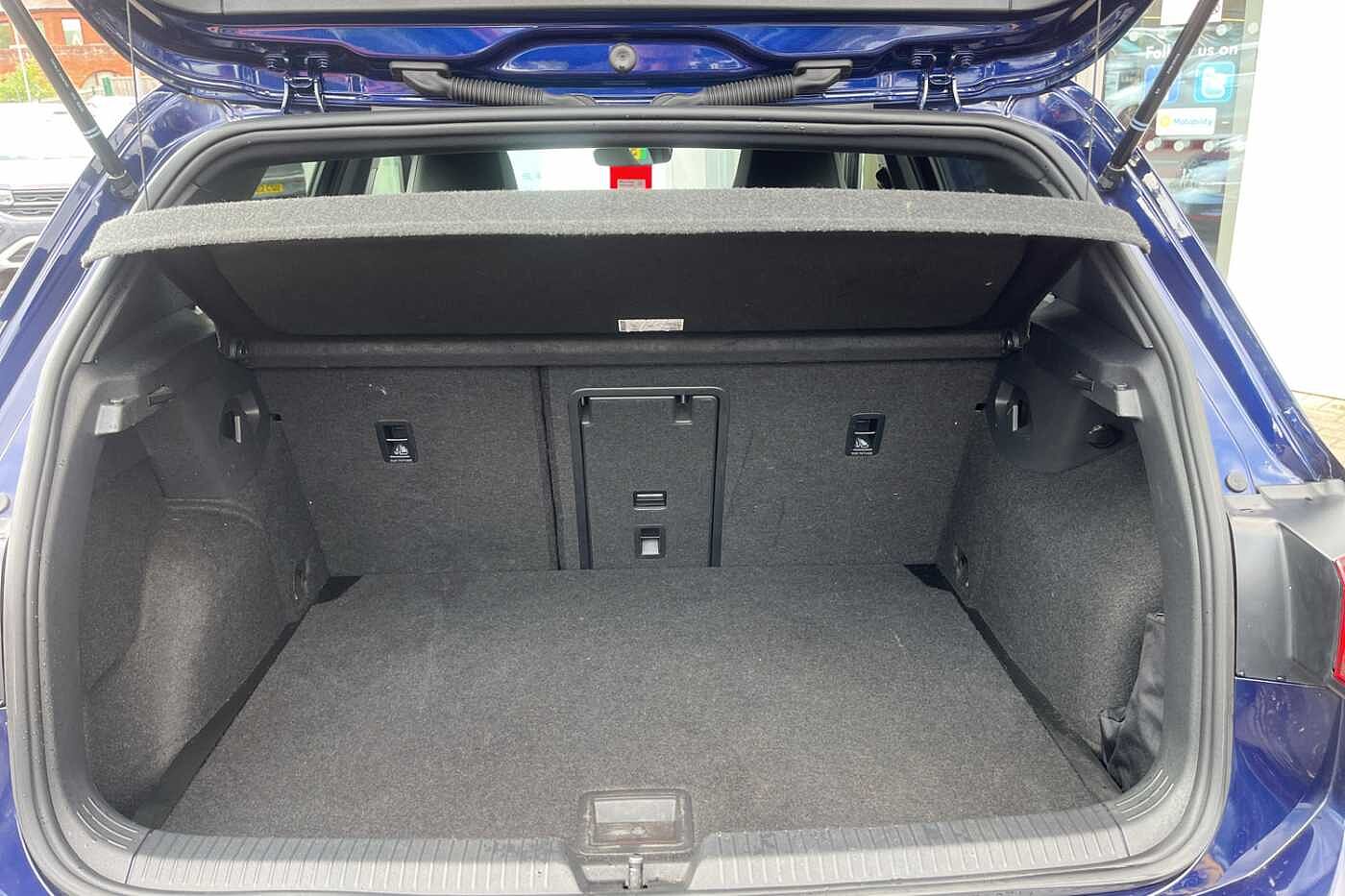 Volkswagen Golf 1.5 TSI 150 R-Line 5dr