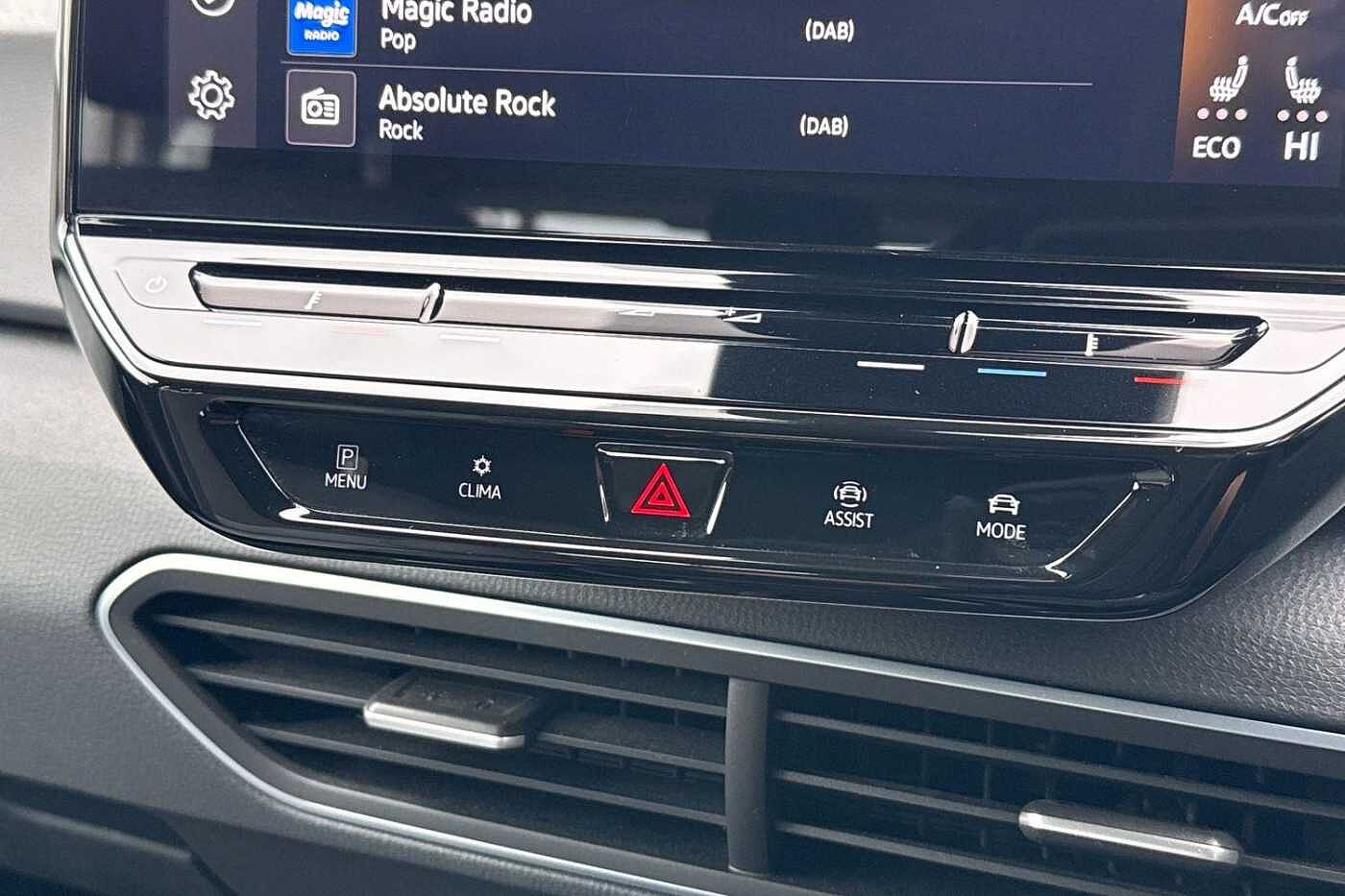 Volkswagen ID.3 Pro Performance 58kWh Life Hatchback 5dr Electric Auto (204 ps)