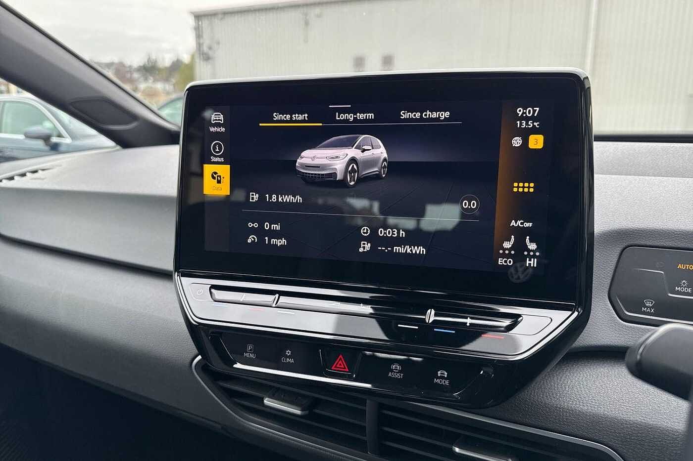Volkswagen ID.3 Pro Performance 58kWh Life Hatchback 5dr Electric Auto (204 ps)